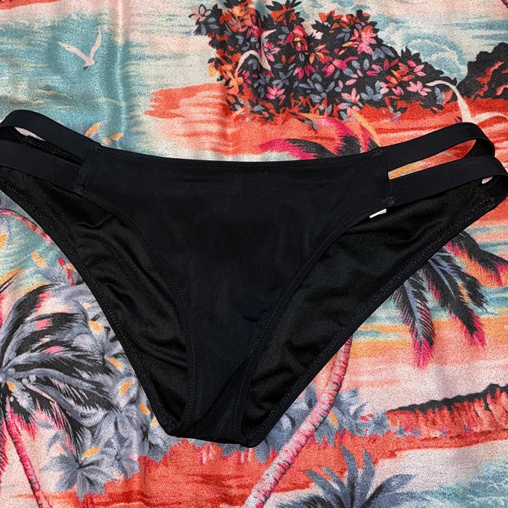 Shade & Shore Bikini Bottoms Black Size M